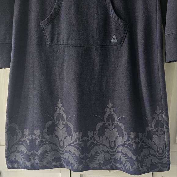 Winter hoodie dress - Picture 4 of 8